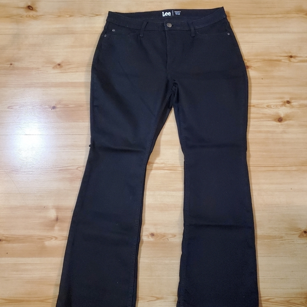 Lee Women's Boot Cut Black Jeans 👖 - Picture 1 of 9